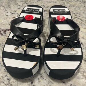 Kate Spade women’s Black and White Striped Sandals size 6